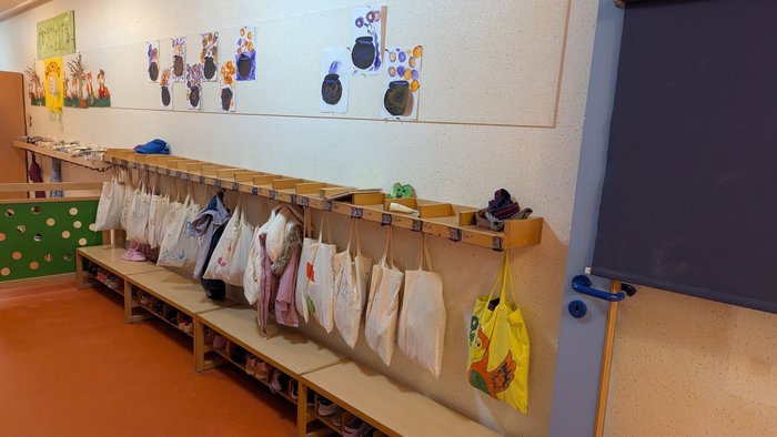 PXL_20251121_061103779_2.jpg PXL_20251121_061103779_2.jpg