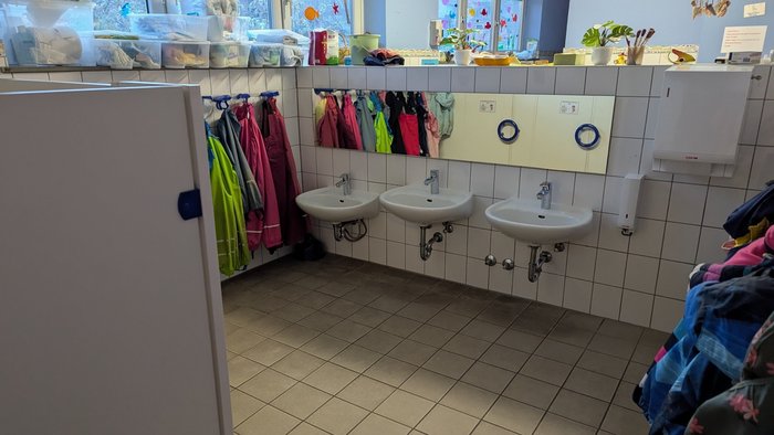 PXL_20251121_064521443_2.jpg PXL_20251121_064521443_2.jpg