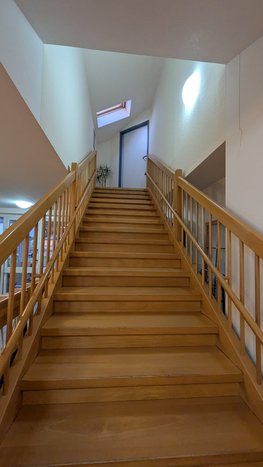 PXL_20251118_064619085.jpg PXL_20251118_064619085.jpg