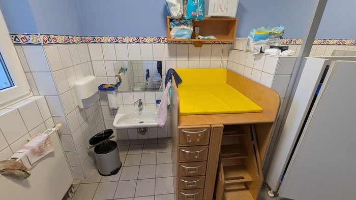 PXL_20251117_150609968.jpg PXL_20251117_150609968.jpg